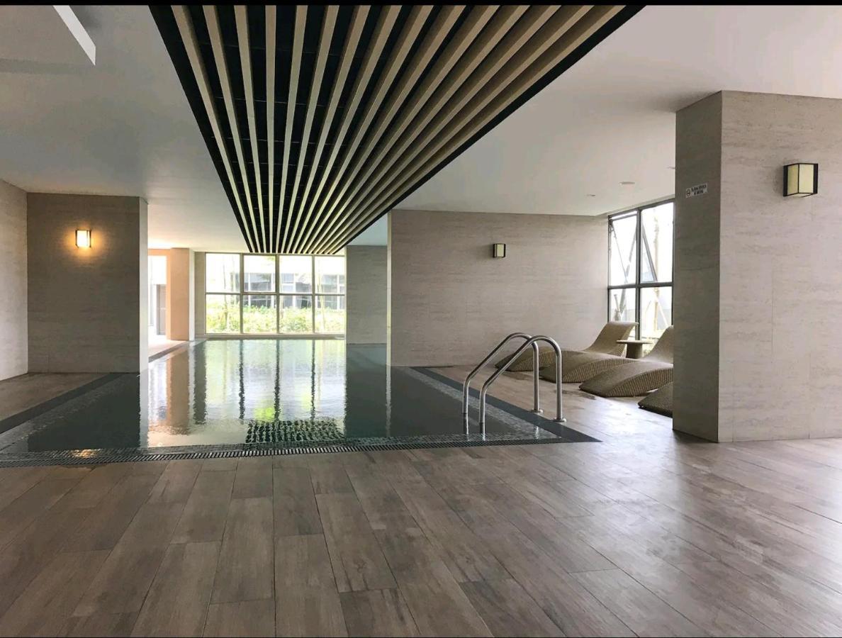 Studio Sea View Apartment At Gold Coast Pik By Mysweethome Jakarta Exterior foto