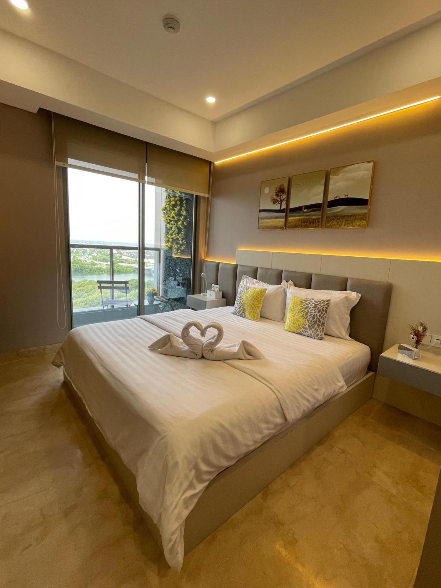 Studio Sea View Apartment At Gold Coast Pik By Mysweethome Jakarta Exterior foto